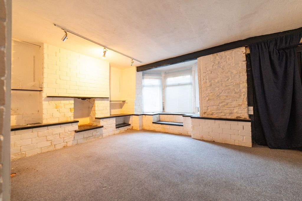 Property photo 3 of 9 Call 02920 454555 To Secure Your Viewing_5