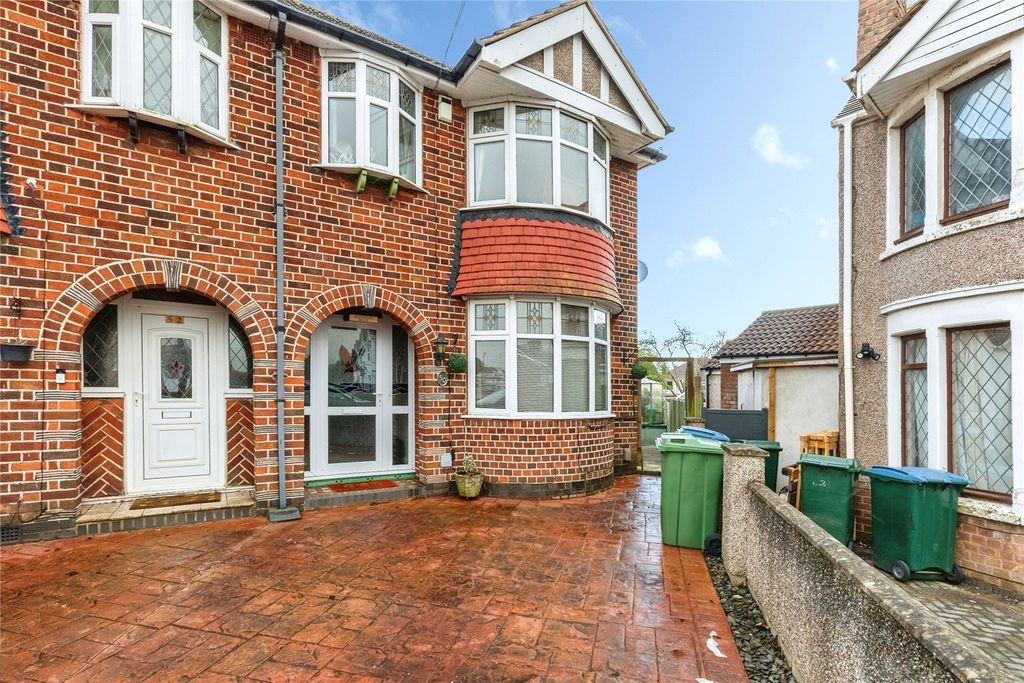 Property photo 1 of 25 Picture No. 31