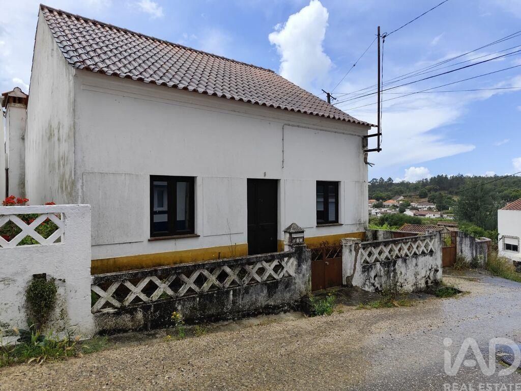 Property photo 1 of 27