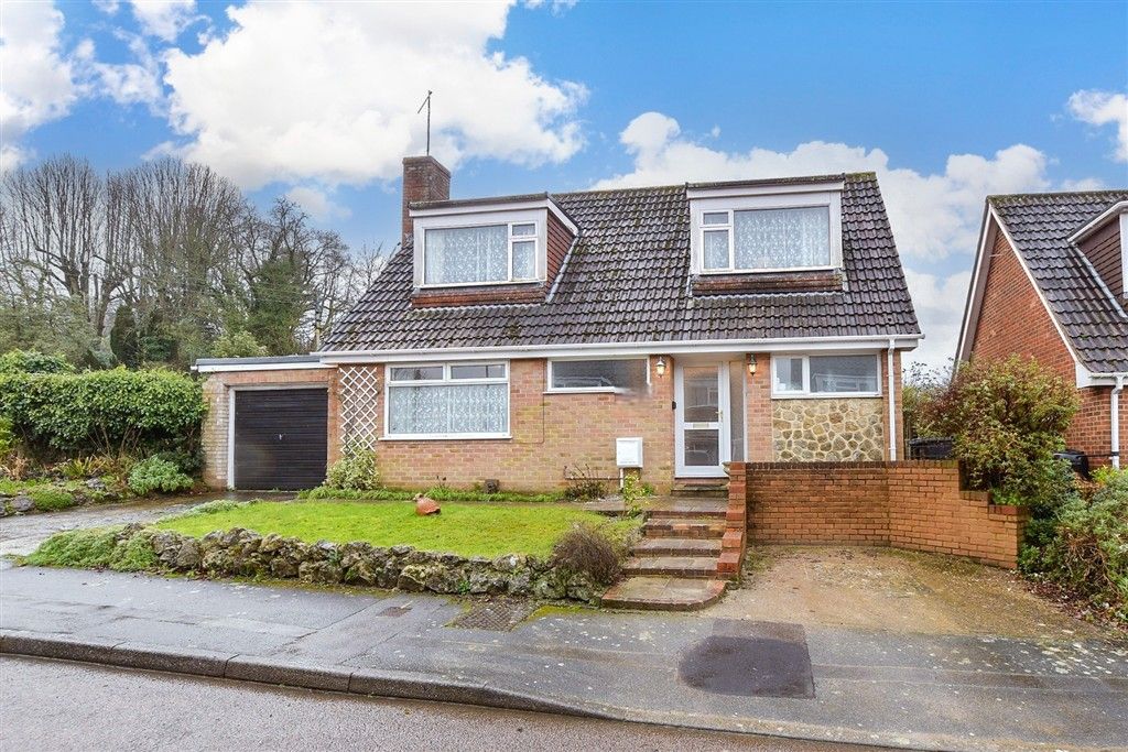 Property photo 1 of 13 External Front Web...