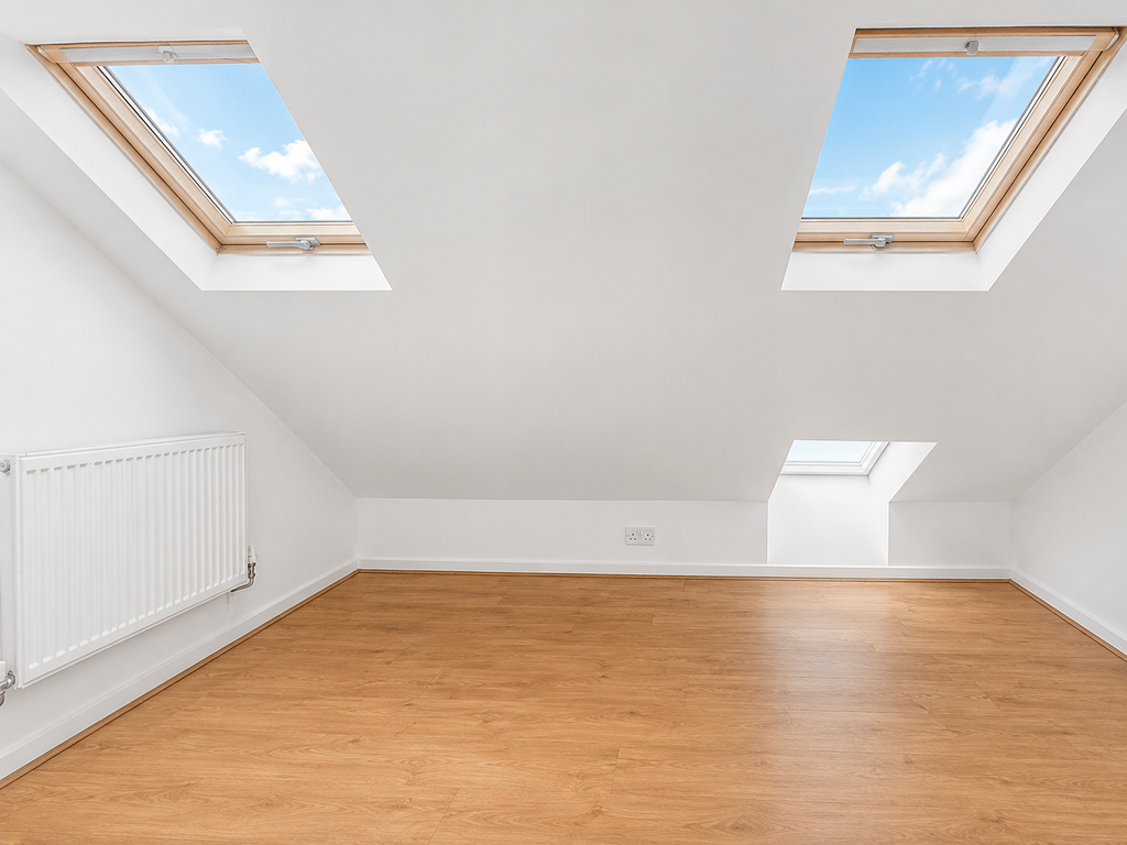 Property photo 3 of 12 831Eaf54-B8C6-45F1-A334-9410E22827Ff