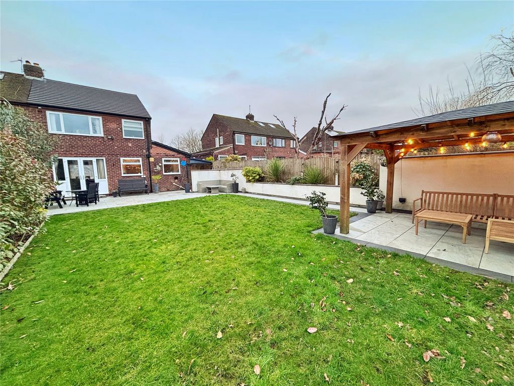 Property photo 2 of 23 Picture No. 05