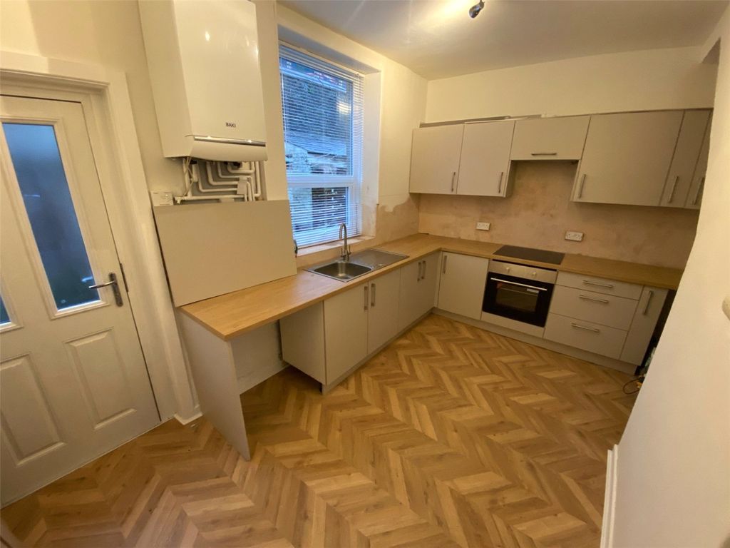 Property photo 3 of 15 Picture No. 07