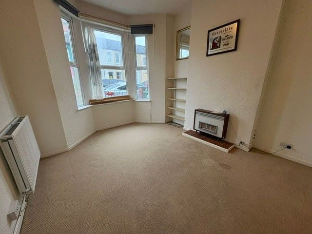 Property photo 2 of 9 Living Room