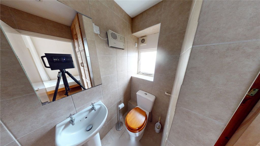 Property photo 3 of 5 Picture No. 03