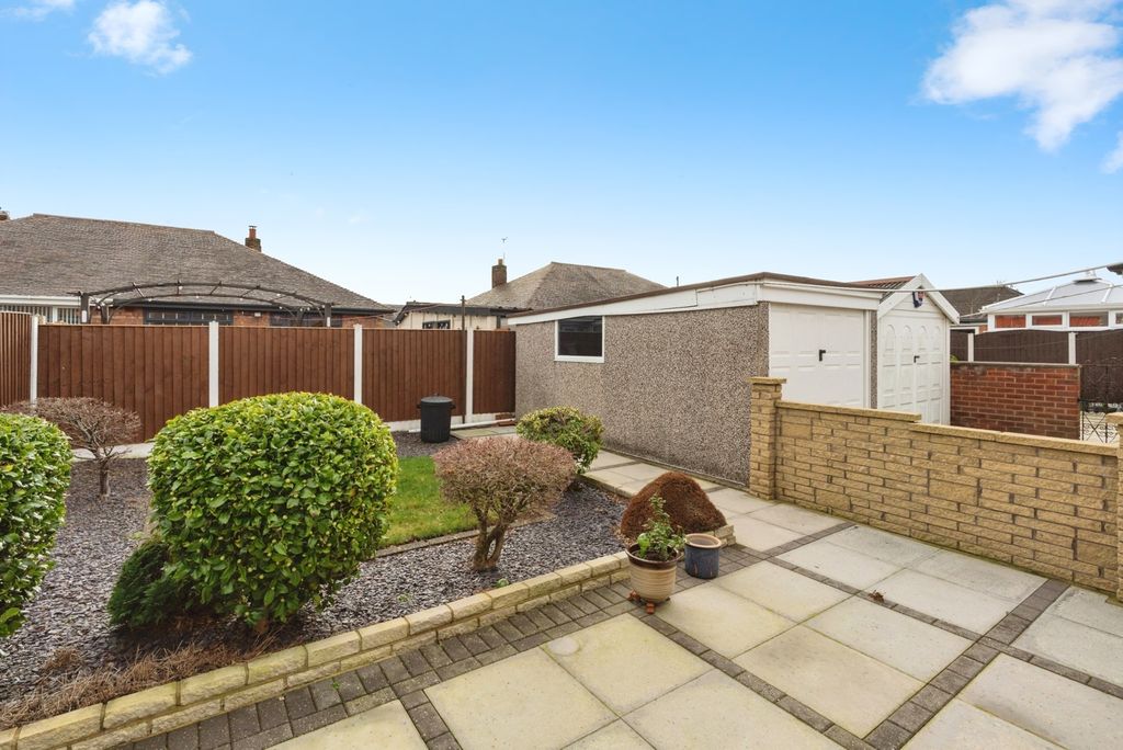 Property photo 2 of 18 Pbox-Img.Jpg