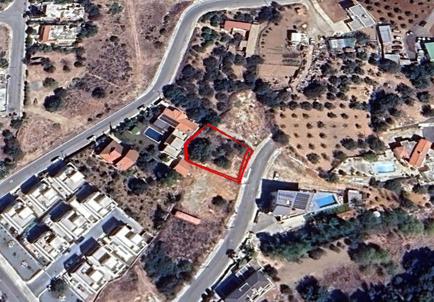 Property photo 1 of 3