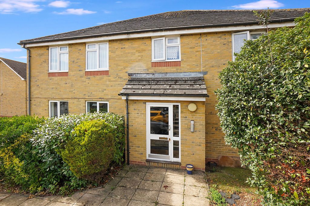 Property photo 1 of 12