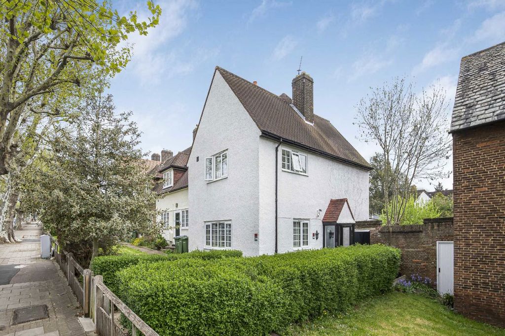 Property photo 1 of 7