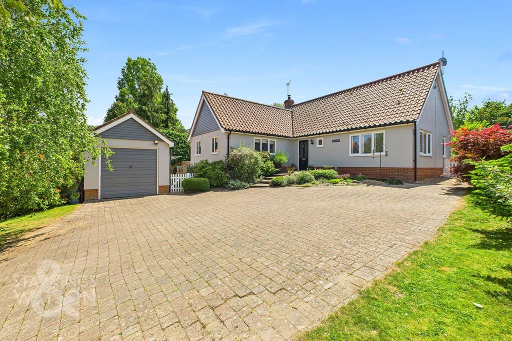 Property photo 1 of 25