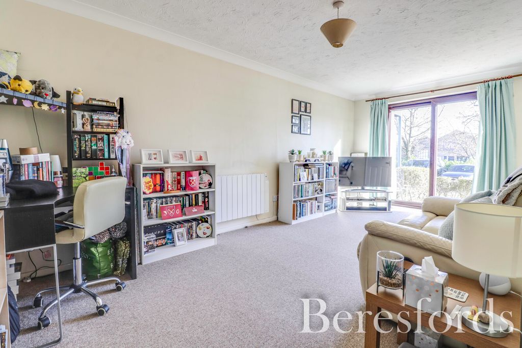 Property photo 2 of 10 Picture 2