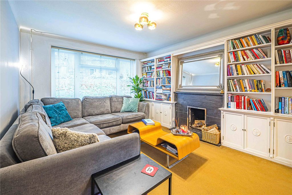 Property photo 3 of 23 Picture No. 42