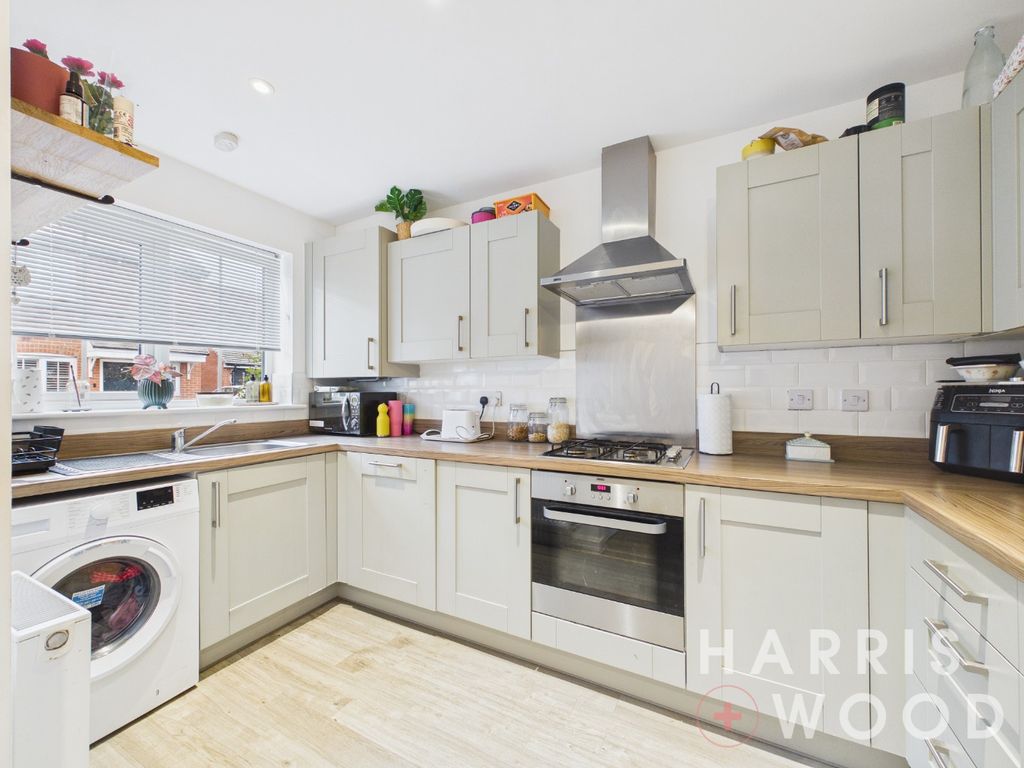 Property photo 3 of 24 5125473