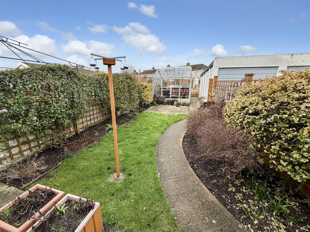 Property photo 2 of 16 Img_0408.Jpg