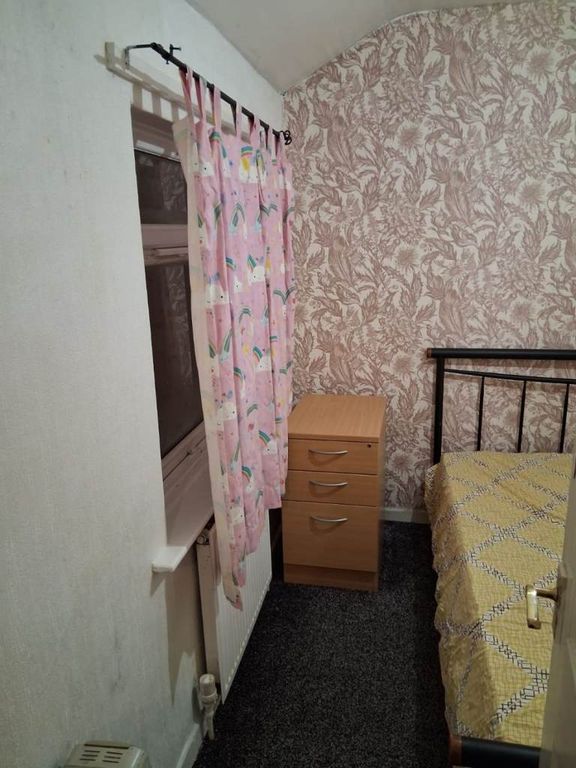 Property photo 2 of 3