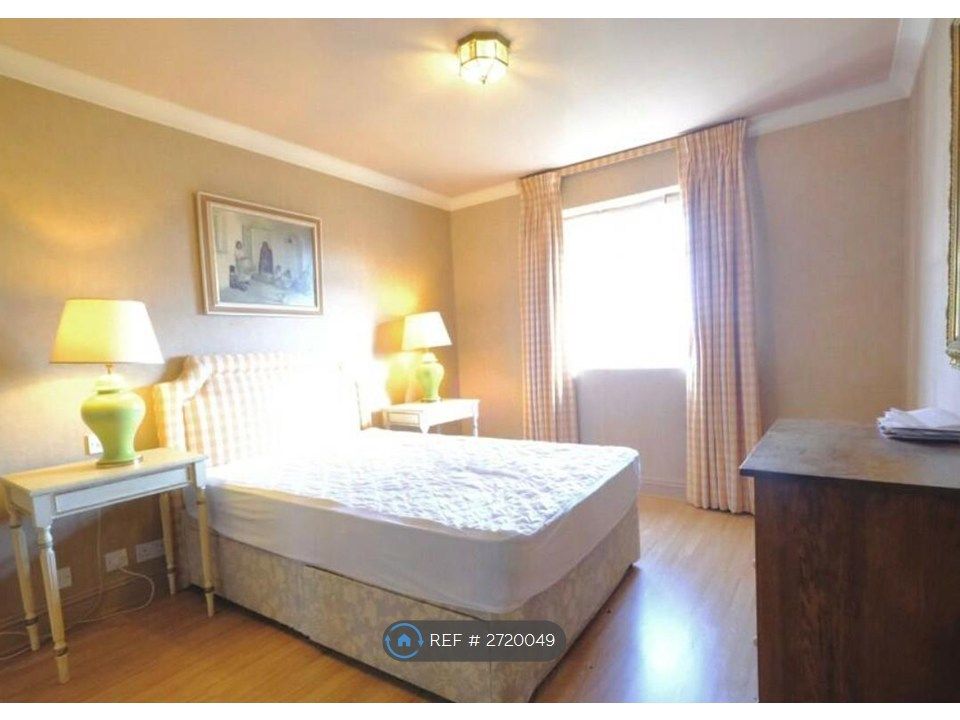 Property photo 2 of 3