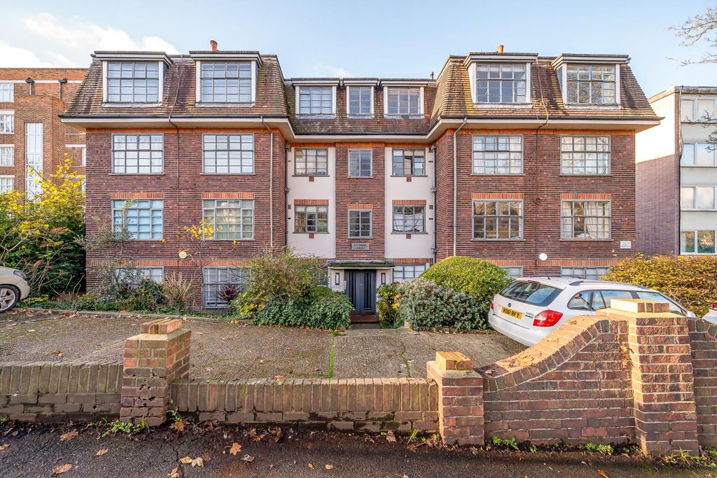 Property photo 1 of 13