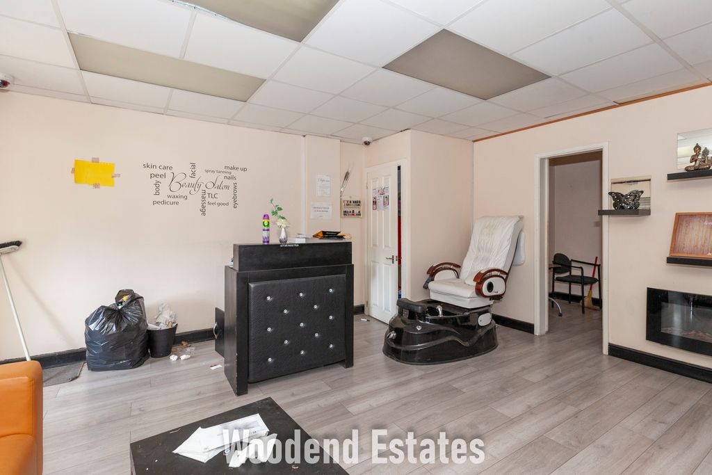 Property photo 2 of 14