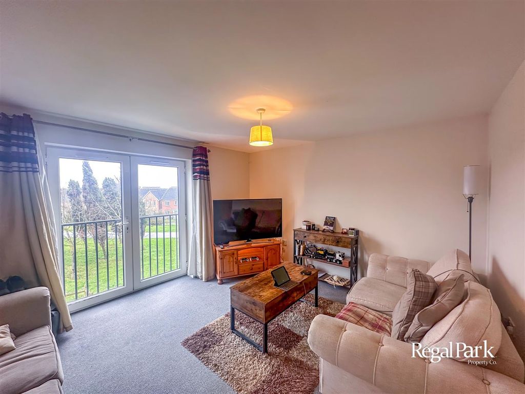 Property photo 2 of 11 Lounge/Diner