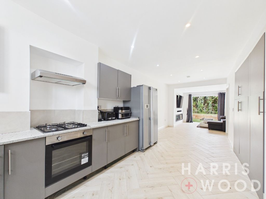 Property photo 3 of 22 5300224