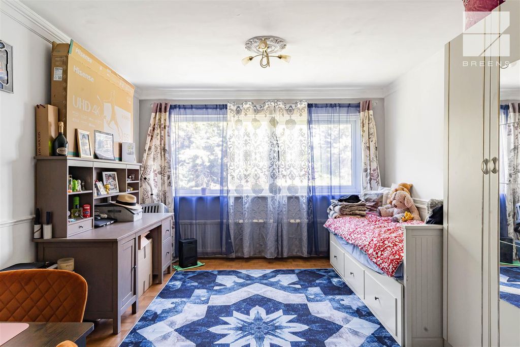 Additional image 6 of 2 bed flat for saleOakdale Gardens, London E4