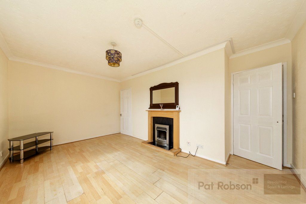 Property photo 3 of 9 Picture 3