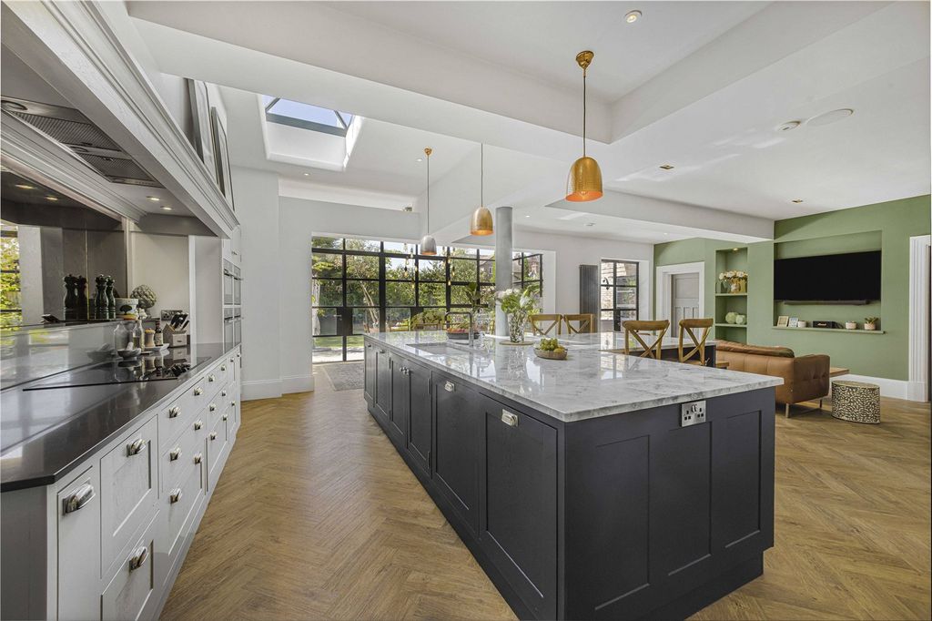 Additional image 5 of 5 bed detached house to rentAlan Drive, Hale, Altrincham, Greater Manchester WA15