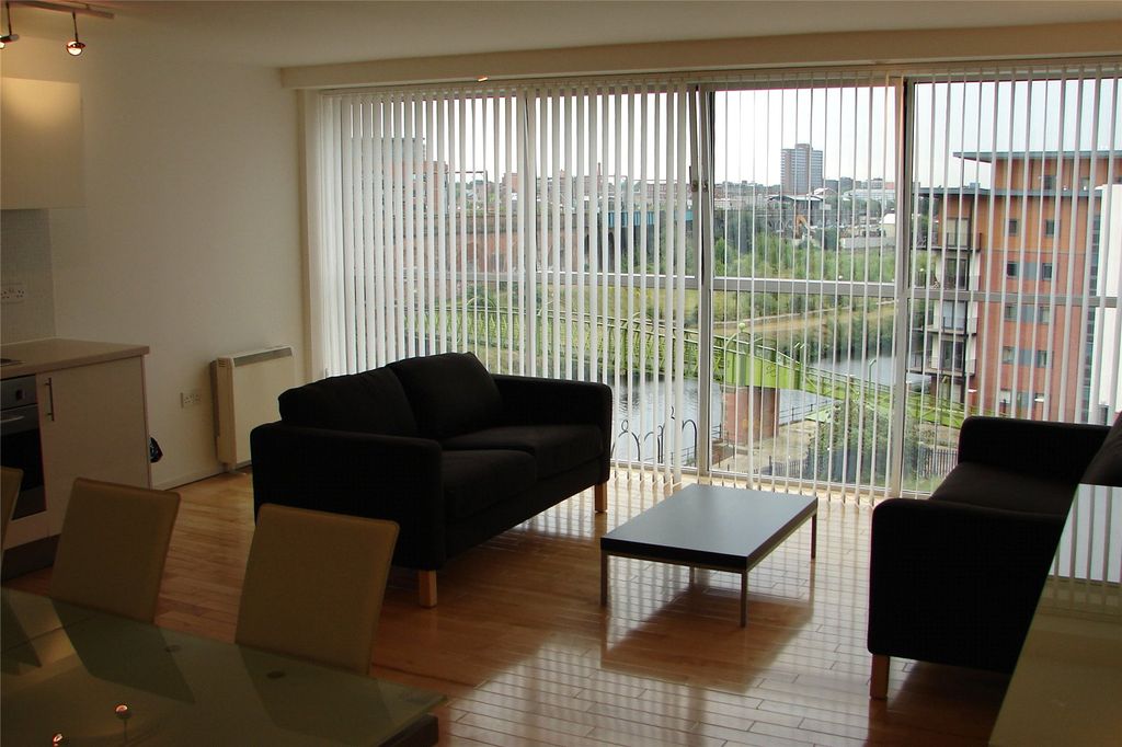 Property photo 2 of 11 Picture No. 04