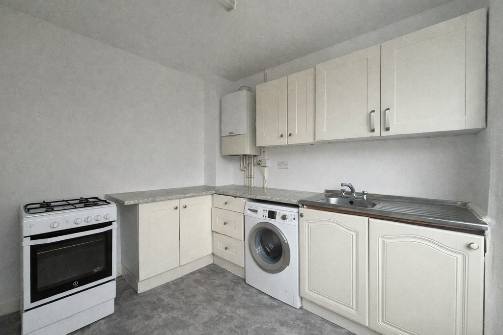 Property photo 2 of 3