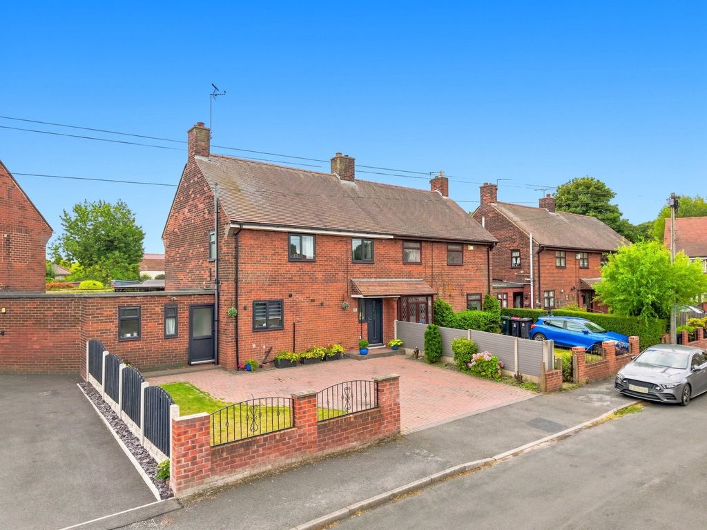 Property photo 1 of 33