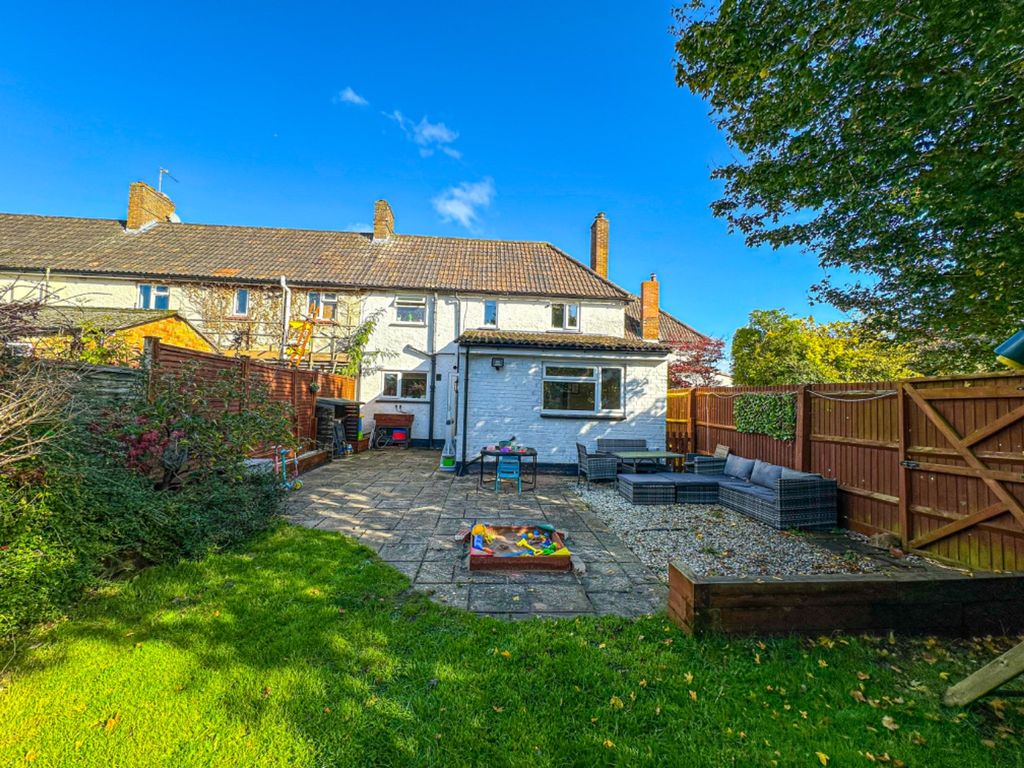 Property photo 1 of 20 3704830