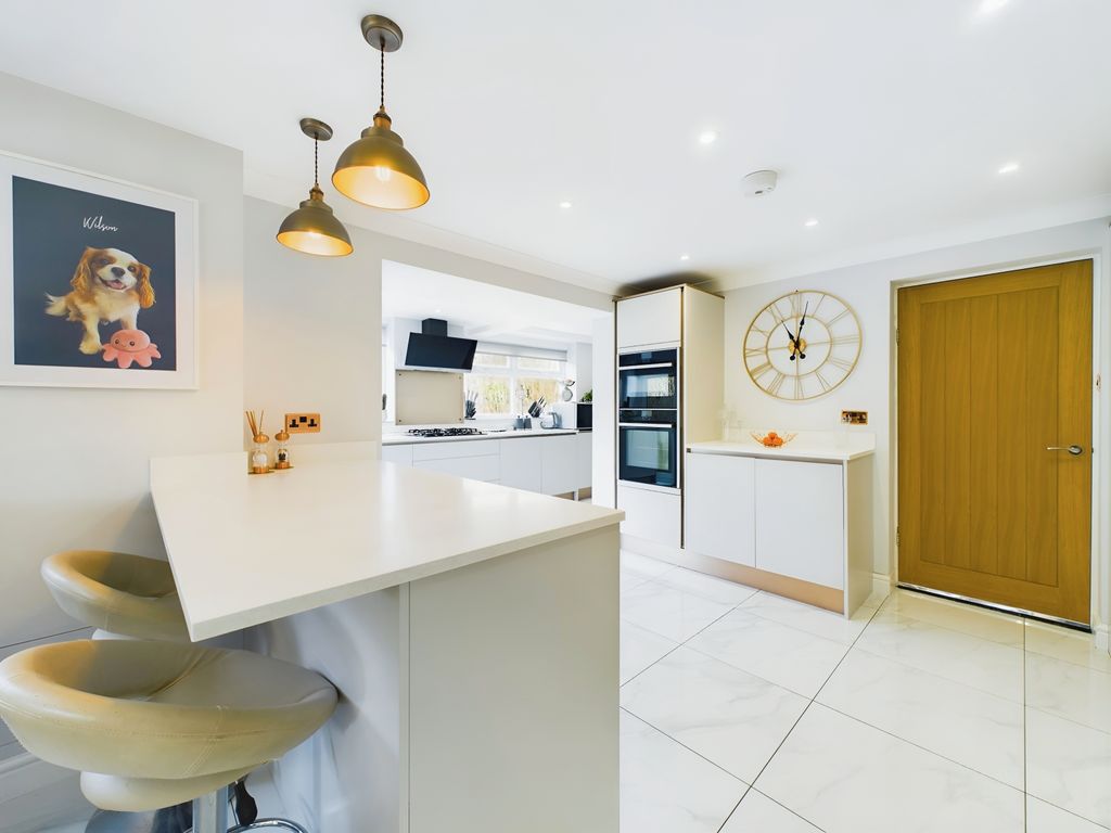 Property photo 2 of 23 Breakfast Bar