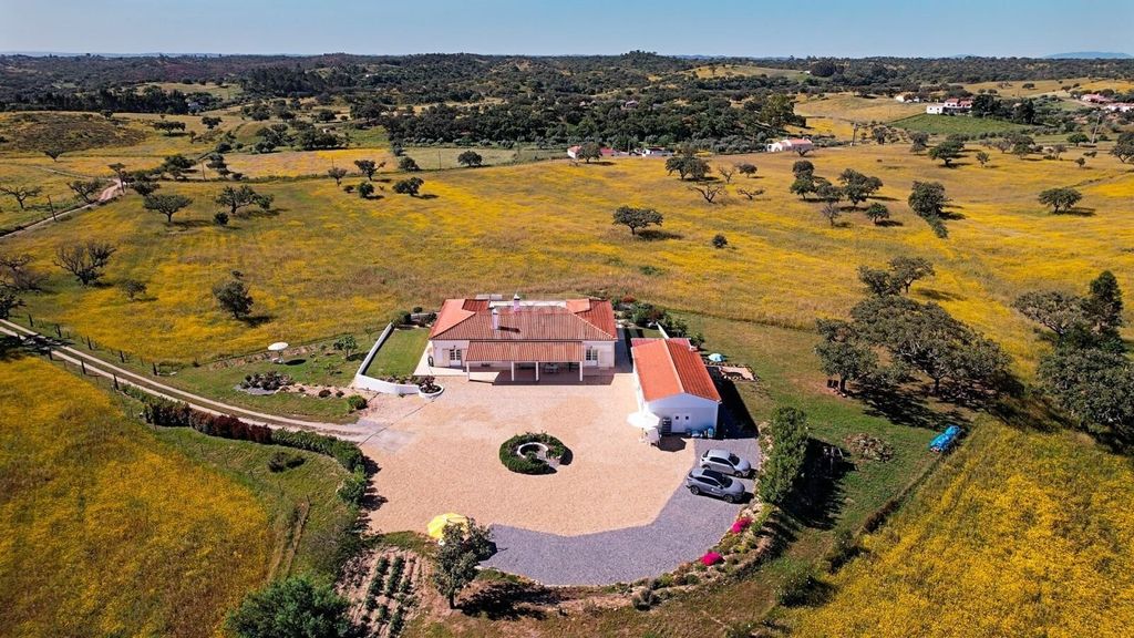 Property photo 1 of 25 Country Property On A Huge Plot In The South Alentejo With Potential Near Ourique, Beja