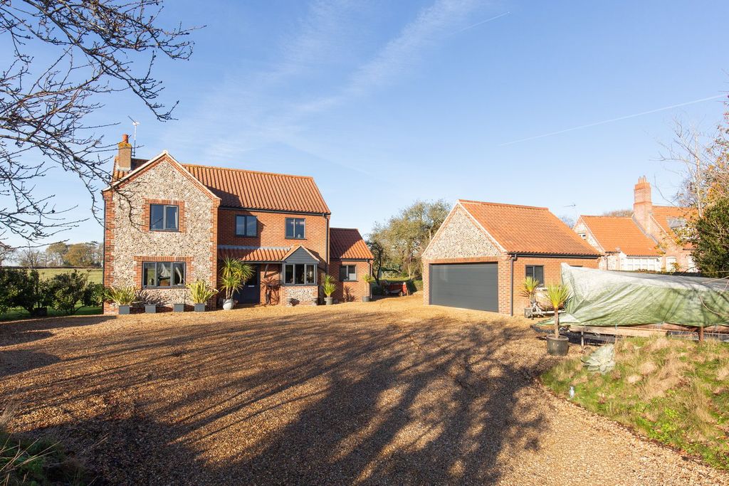 Property photo 1 of 21