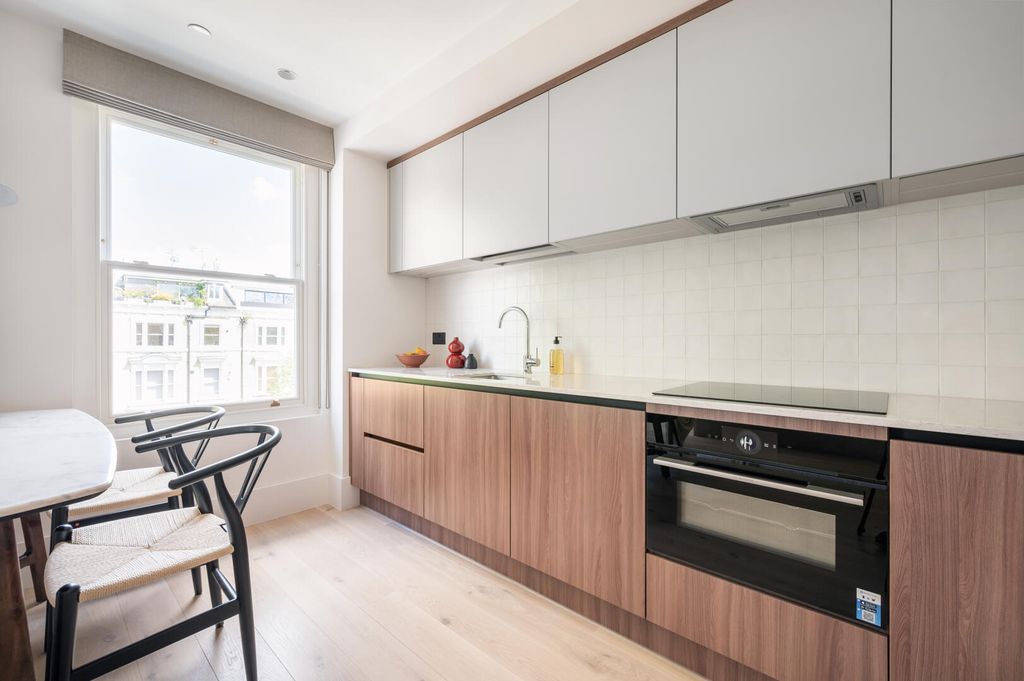 Property photo 2 of 8 Apartment H (4).Jpg