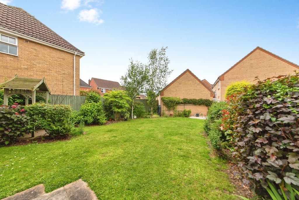 Property photo 2 of 19 Pbox-Img.Jpg