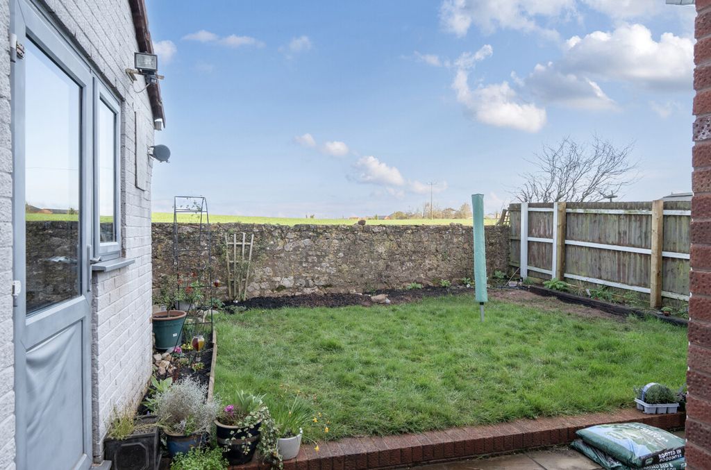 Property photo 3 of 21 3 - 1429031-3-69B45d6...