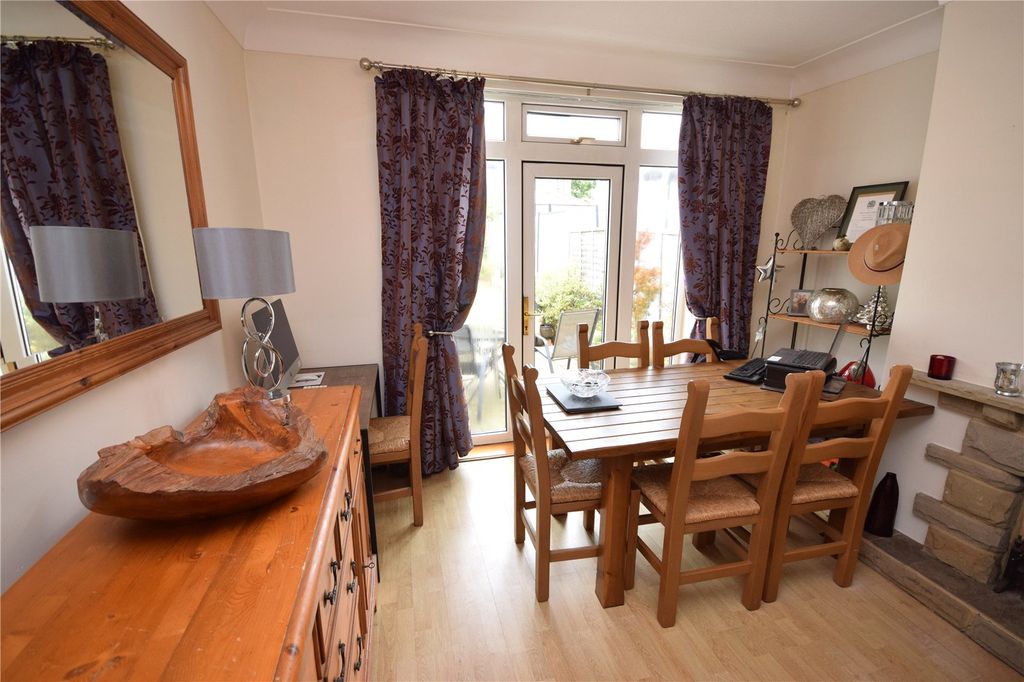Property photo 3 of 12 Picture No. 02