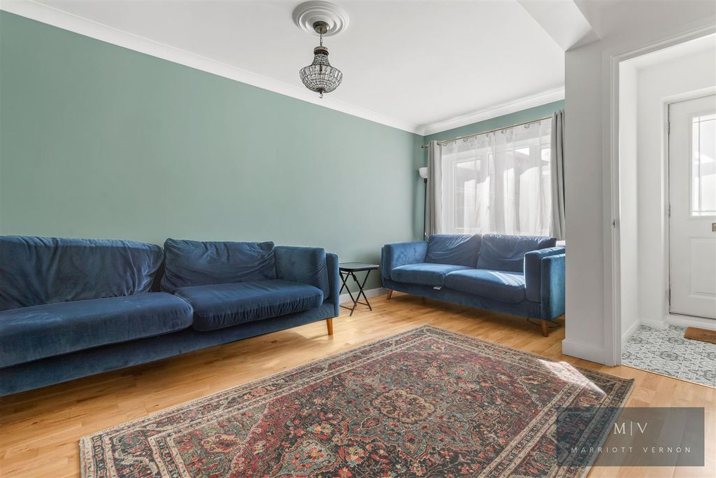 Property photo 2 of 16 Whitstable Place 55 MV-1.Jpg