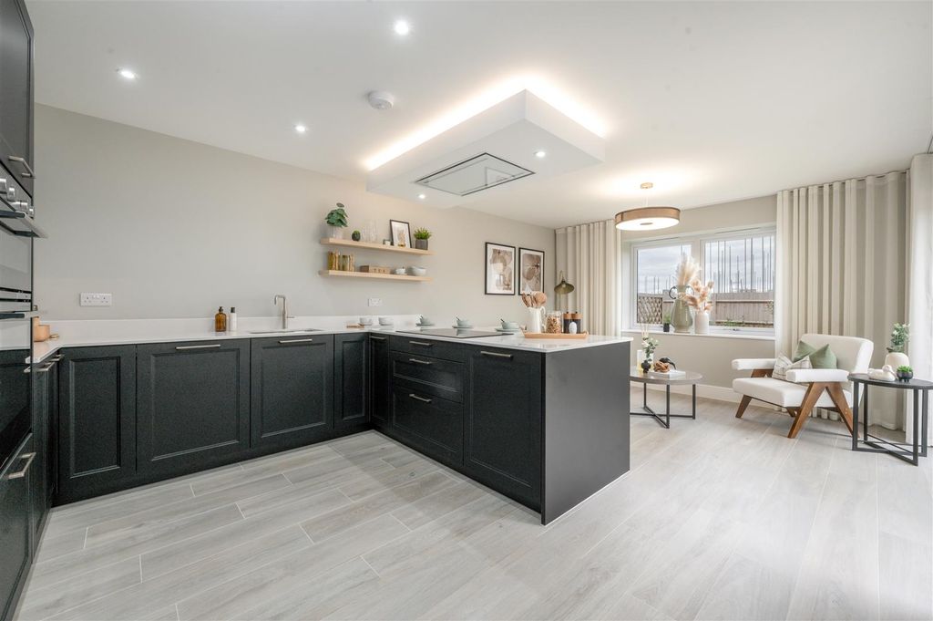 Property photo 3 of 42 Show Home Ph-44.Jpg