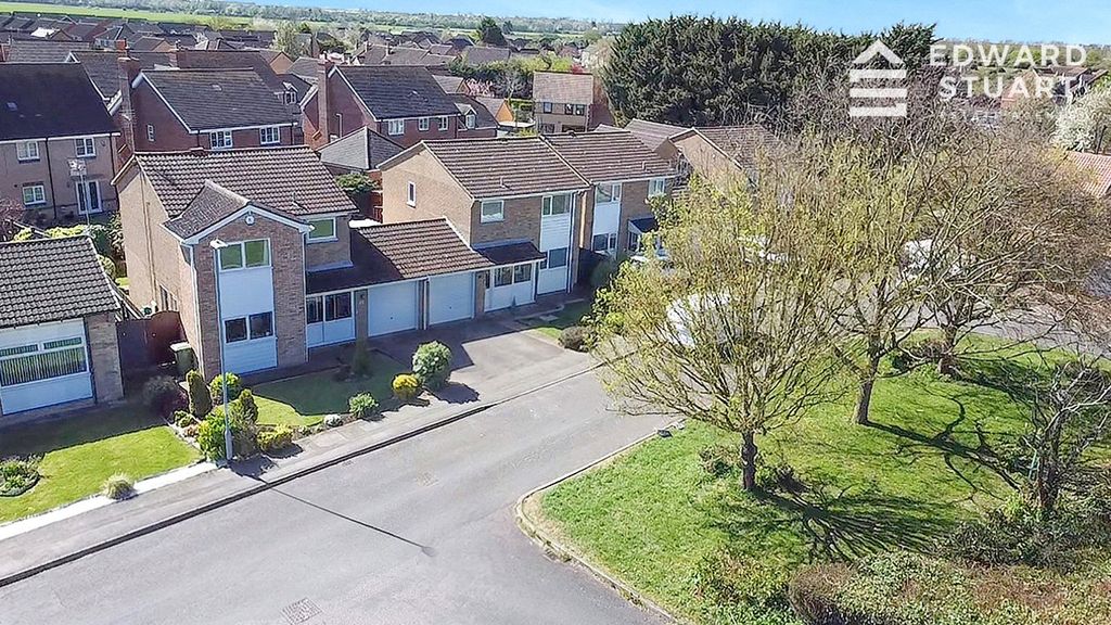 Property photo 1 of 18 Picture No. 02