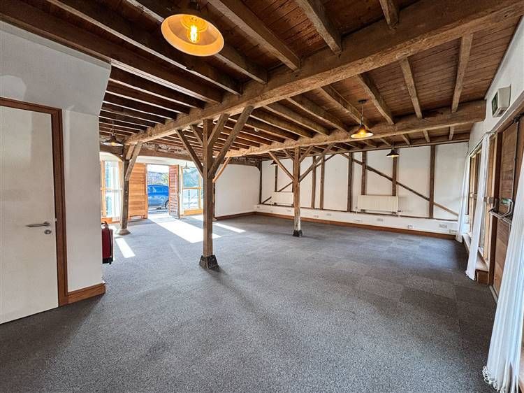Property photo 2 of 3