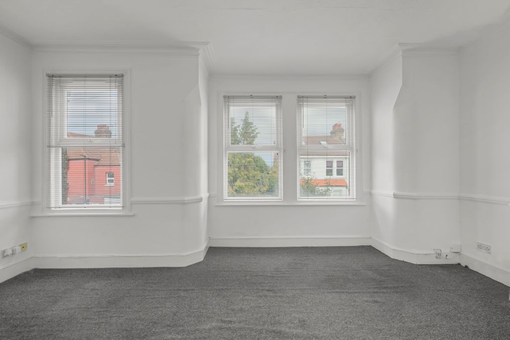Property photo 2 of 15 _Akp0532