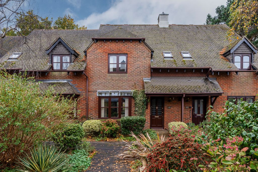 Property photo 1 of 14