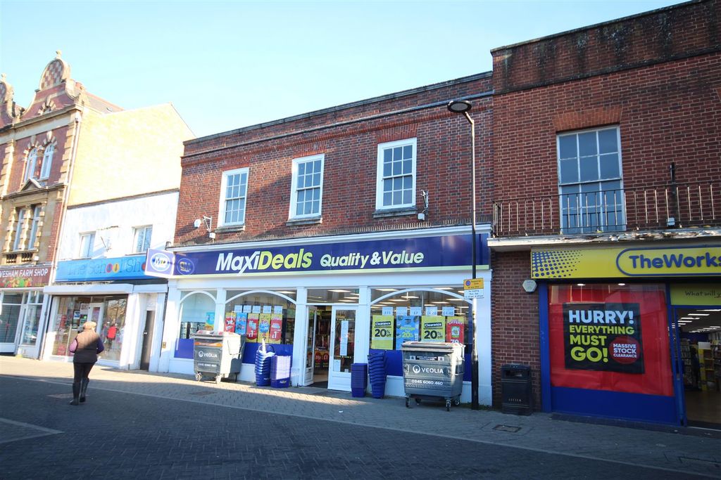 Property photo 2 of 6 24-26 High Street Eve 19 (1).Jpg