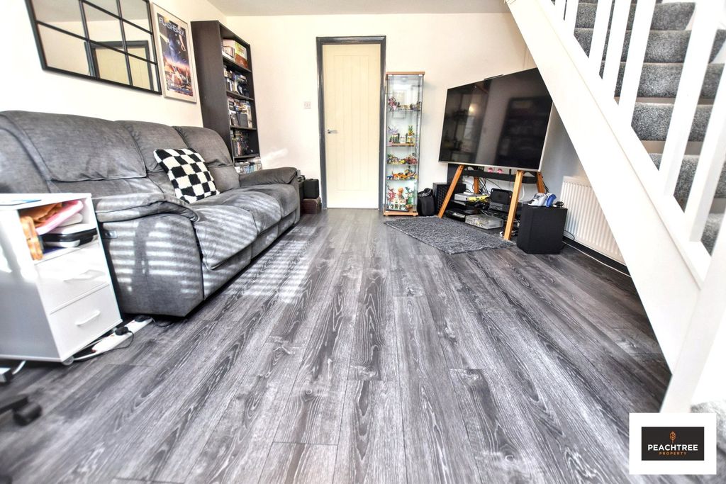 Property photo 3 of 13 Picture No. 06