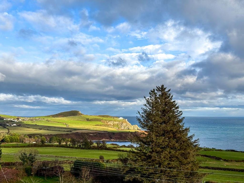 Property photo 3 of 6 Cooyrt Bane, Ballafayle (2).Jpg