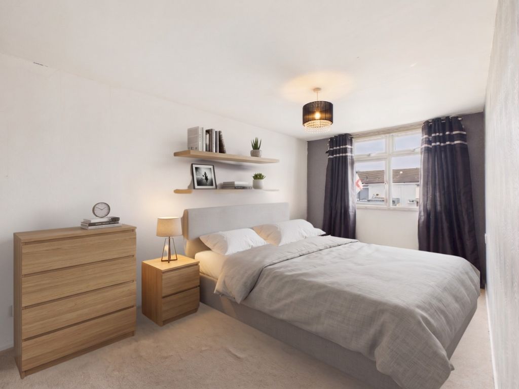 Property photo 3 of 12 5259876