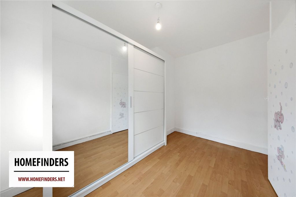 Property photo 3 of 15 Picture No. 05