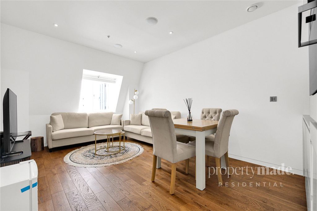Property photo 3 of 16 Picture No. 03